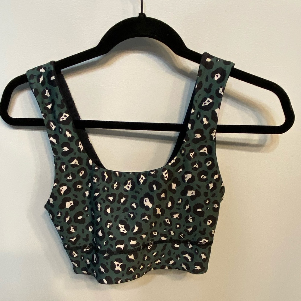 FABLETICS reversible sports bra